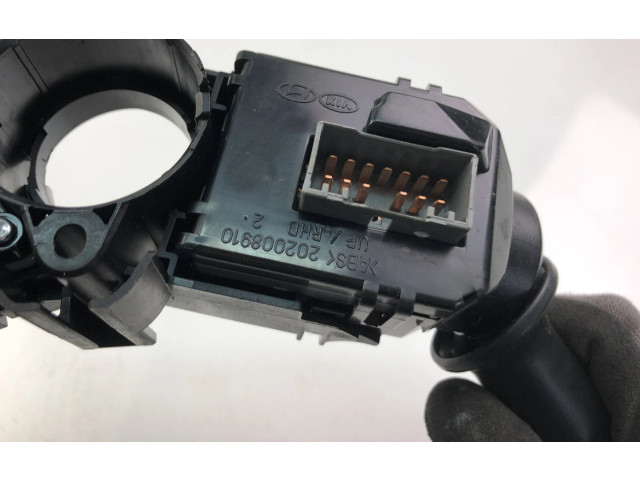 Подрулевой переключатель 202008910   KIA Sorento