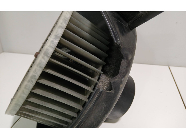 Вентилятор печки 6Q1820015C, A1916 Audi A2