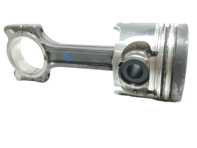  Поршень K9KA7   Renault Clio II  