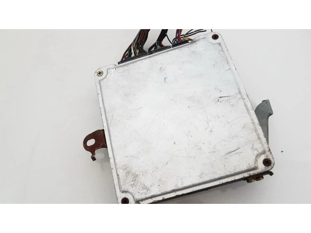 Блок управления двигателя 1758001231   Toyota 4 Runner N120 N130