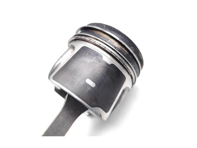 Píst YLF6   Ford Transit Custom    YLF6 