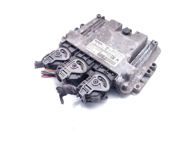 Блок управления двигателя 9663786880, 0281012982   Peugeot Expert