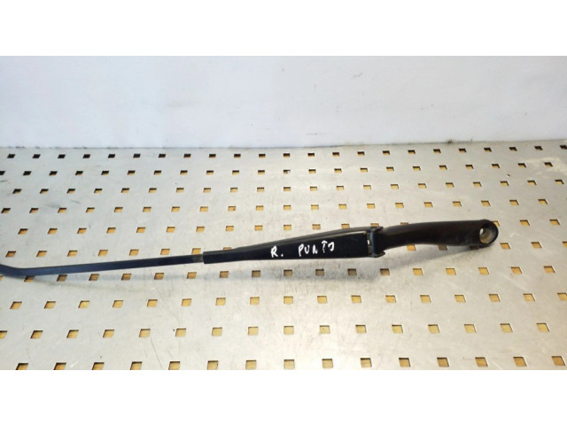 Ножка стеклоочистителей лобового стекла