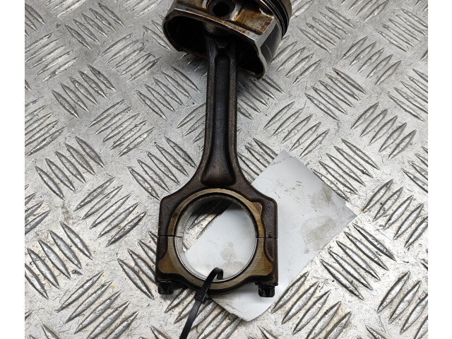  Поршень 5FW (EP6) 1675941480, 1631729180  Citroen C4 I Picasso  