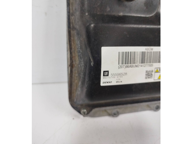 Блок управления двигателя 55596528   Opel Meriva B