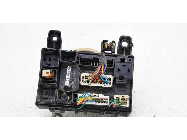 Блок предохранителей 911981c220 Hyundai Getz