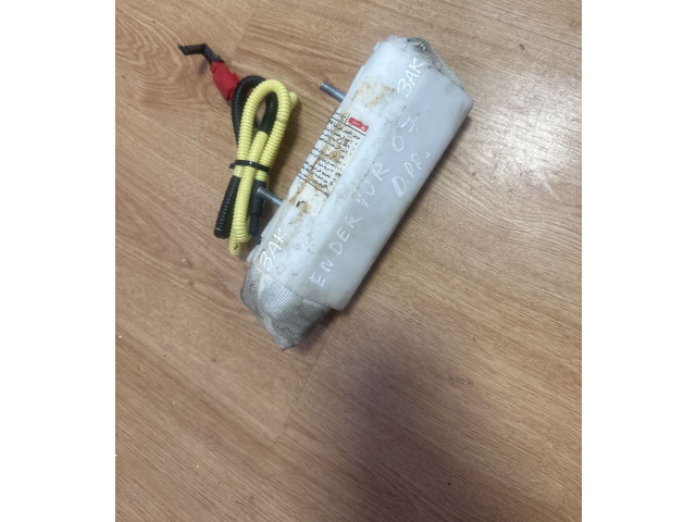 Подушка безопасности в сиденье Mitsubishi Endeavor