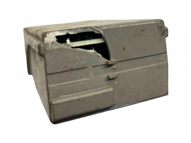 Блок управления GE4T67830A, 7E09A Mazda 626