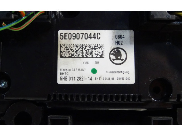 Блок управления климат-контролем 5E0907044C, 5HB01128214 Skoda Octavia Mk3 (5E)