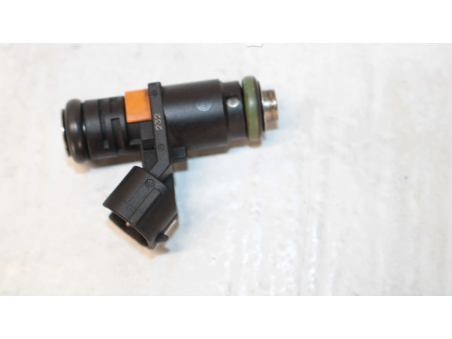 Форсунка 03C906031, 03C906031 Skoda Fabia Mk2 (5J) BTS