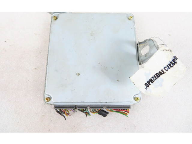 Řídící jednotka 1758002025, 8966144080 Toyota Picnic 1998