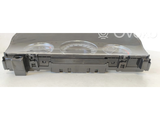 Přístrojová deska Mercedes-Benz C W204 2010 A2049006900, 2049006900