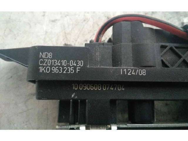 Блок управления двигателя 1K0963235F   Volkswagen PASSAT