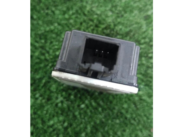 Блок управления двигателя 30667793   Volvo C30