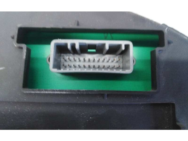 Панель приборов 8200761865, E2-A1-44-3   Renault Clio II       