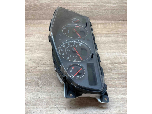 Панель приборов 30682287, 8673802   Volvo V70       