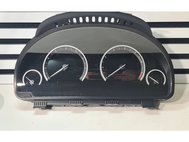 Přístrojová deska  BMW X5 F15 2016 17388410, 6842962  