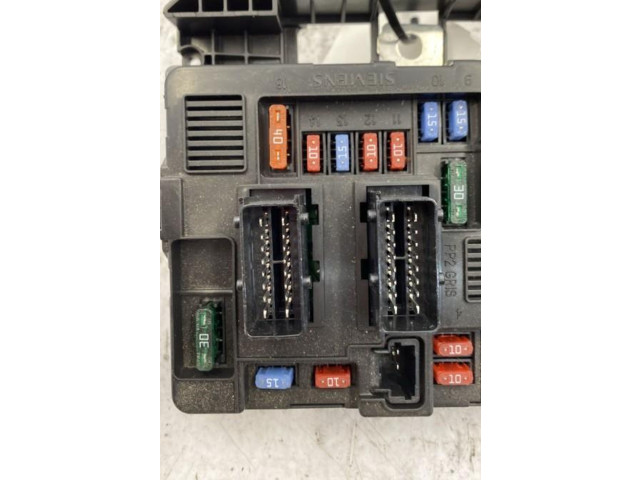 Pojistková skříňka Řídící jednotka BSM 6580FL   Peugeot 1007 2006