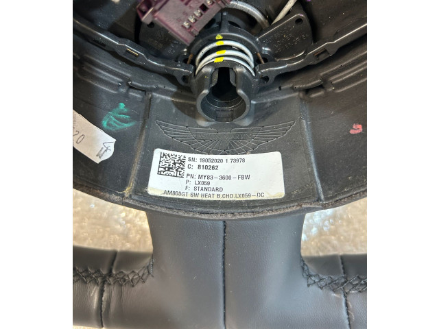 Volant Aston Martin DBX 2020