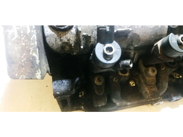 Vstřikovač 0445110021, 7700111014 Mitsubishi Carisma pro naftový motor 1.9