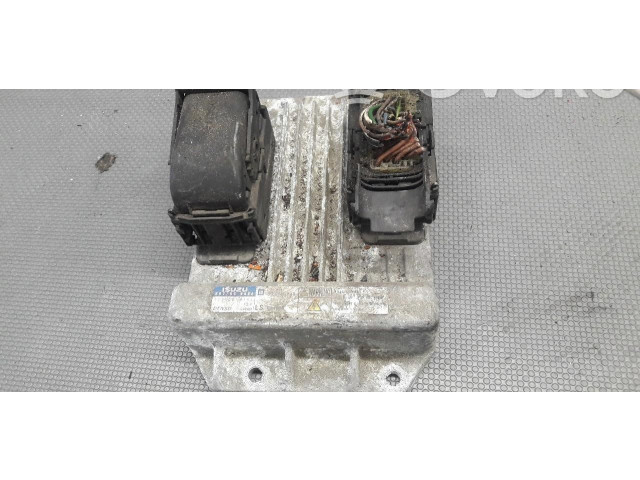 Блок управления двигателем Блок управления 8973509486   Opel Meriva A