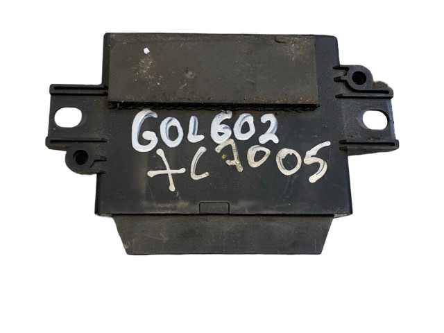 Блок управления коробкой передач 30710957, 30710956   Volvo XC70