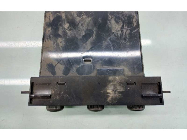 Блок управления климат-контролем MR958005, 1465700022   Mitsubishi Montero