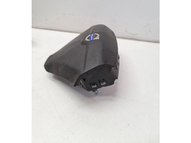 Подушка безопасности водителя 8686222, 570606400   Volvo V70