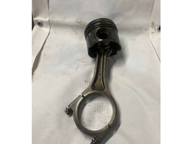 Поршень с шатуном H268X Land Rover Range Rover Sport L494