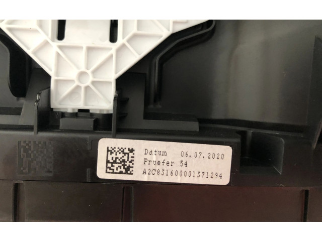 Панель приборов 81A920941C Audi Q2 -