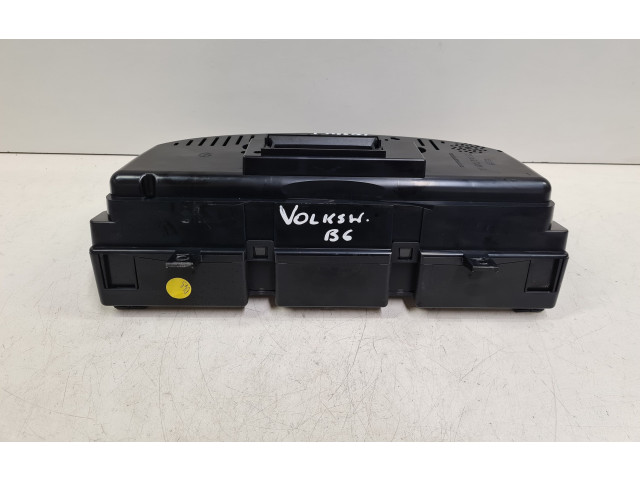 Přístrojová deska Volkswagen PASSAT B6 2006 A2C53145550