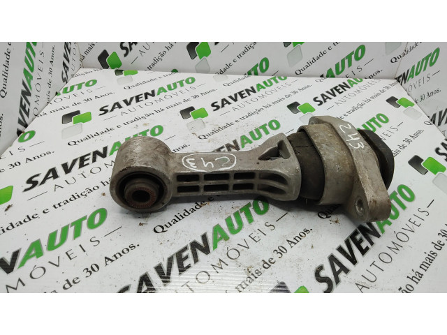 Подушка двигателя