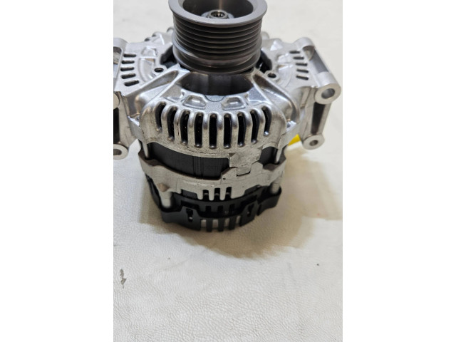 Генератор 06L903030A Volkswagen Golf VIII