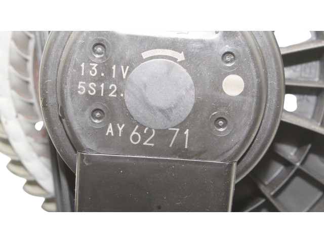 Вентилятор печки       Jeep Cherokee