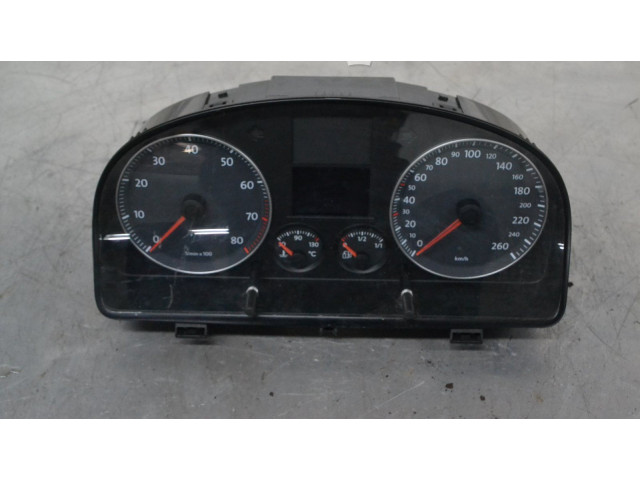 Панель приборов Volkswagen Caddy