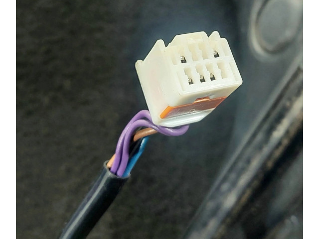 Zpětné zrcátko Mazda 323 F 2002 E13010089, E13020089