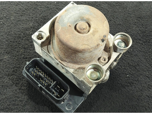 Блок АБС 2059247, 2626D Mazda 323 F 1999-2003 года