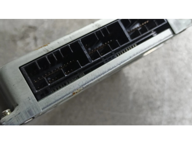 Řídící jednotka 22611AG100 Subaru Legacy 2000