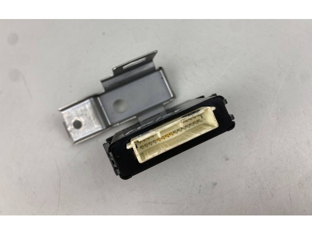 Блок управления 84967SA001 Subaru Forester SG