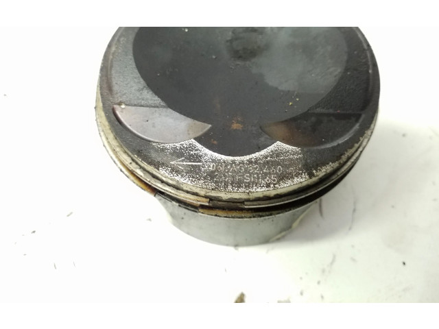 Píst 06LAG92460, S141 Volkswagen Tiguan Allspace pro benzínový motor 2.0