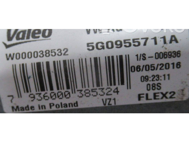 Моторчик заднего дворника 5G0955711A    Volkswagen Golf VII