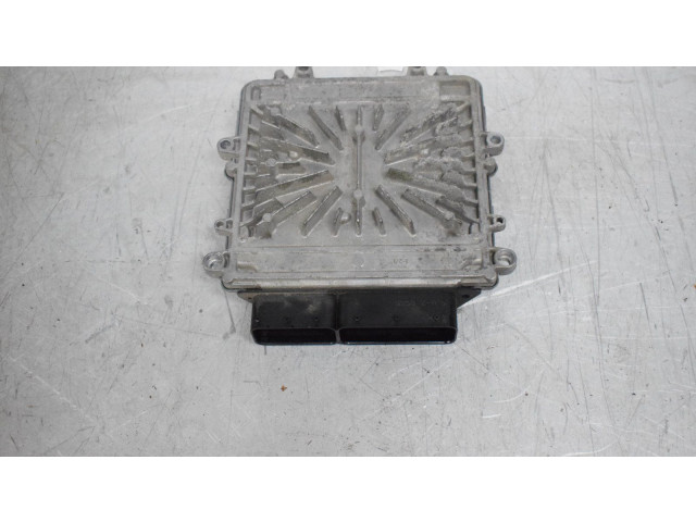 Блок управления впрыском 0281015286 Volvo S60