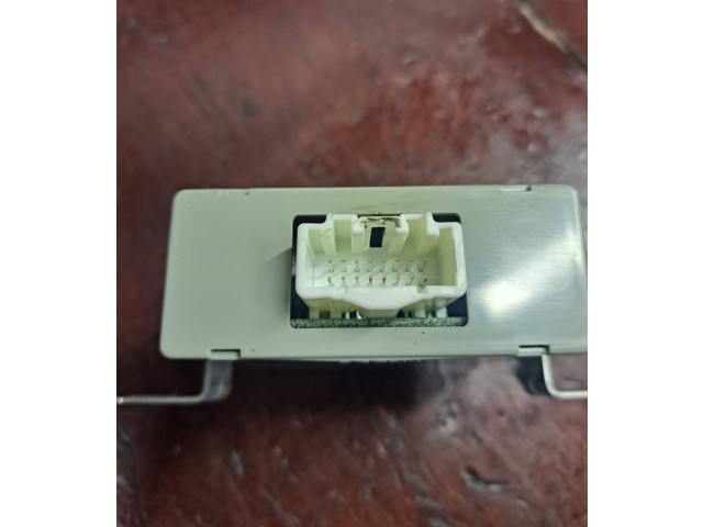 Блок управления 05033301AH, 10B880CB8 Jeep Compass