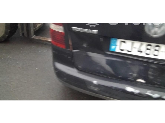 Зеркало электрическое Volkswagen Touran I 2003 - 2010 года