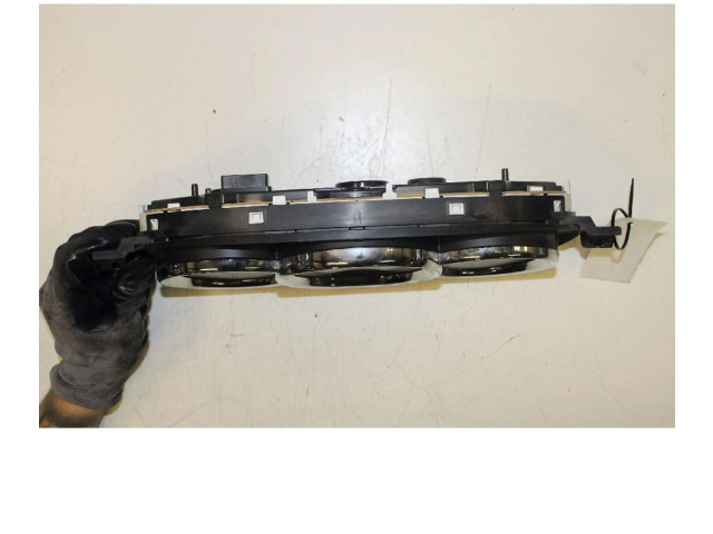 Панель приборов 2131255 Dacia Lodgy