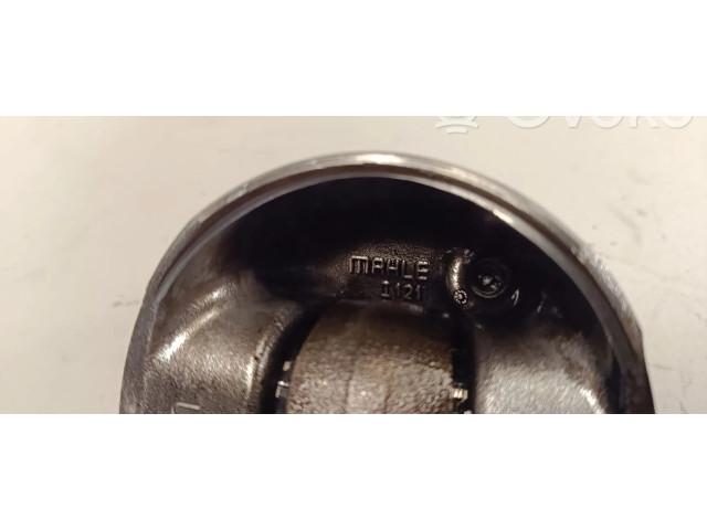  Поршень с шатуном    Nissan Navara D40 для дизельного двигателя 2.5