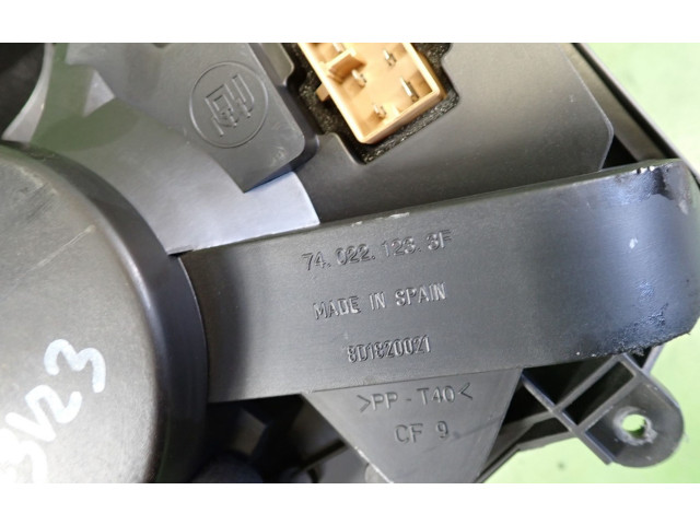 Вентилятор печки 8D1820021 Skoda Octavia Mk1 (1U)