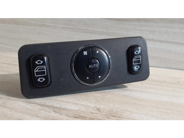 Включатель электрических окон