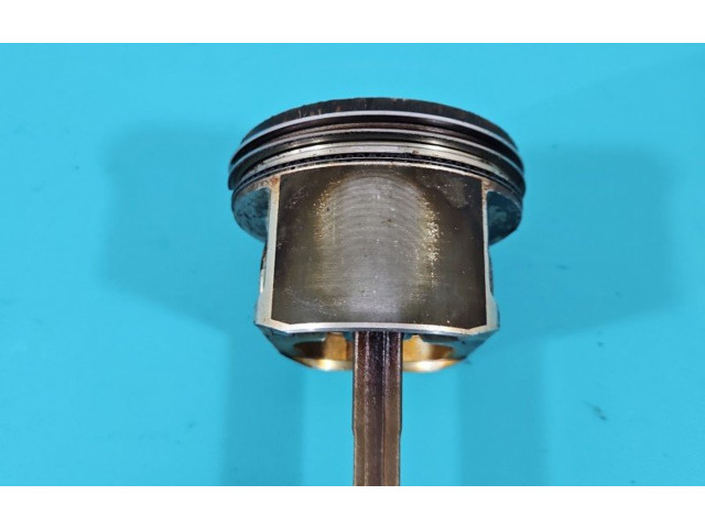 Píst IMPRK1386102 Toyota RAV 4 (XA30)