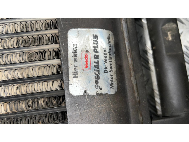 Интеркулер 1271000421, 8390001421 Mitsubishi Pajero 2.5